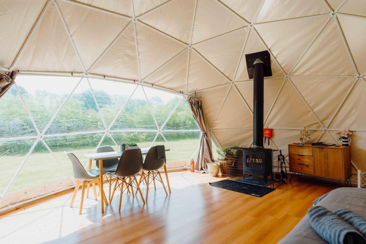 Beavers Retreat Glamping Tenby Exterior photo